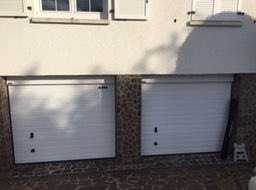 Garagentore in Weiss